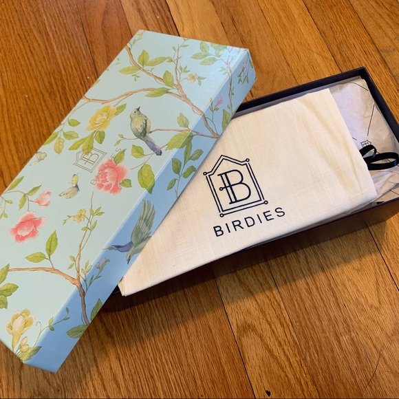 New “The Starling” by Birdies. Worn once. Box not included. - Picture 9 of 10